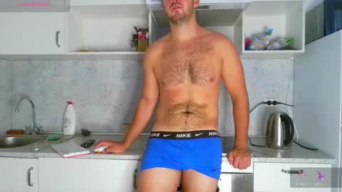 Alex online show from 09-11-25, 07:41