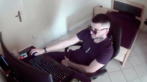 alexthepro00 online show from 06-02-26, 12:07