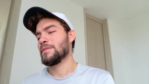 Alex online show from 02-25-26, 07:01