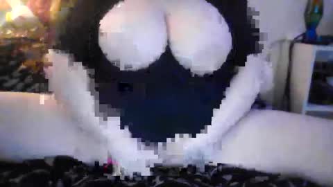 Alex Vines online show from 05-15-26, 01:40