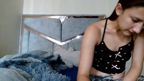 alex y luisa online show from 06-07-26, 02:54