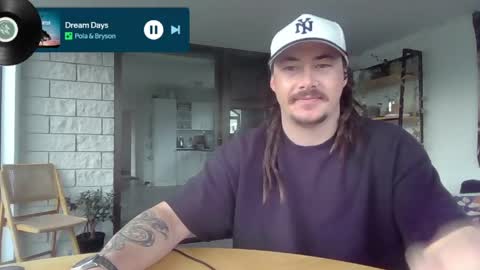 Snapshot of alexx1169 chatting on 05-31-26, 01:25 Alex online show from 05-31-26, 01:25