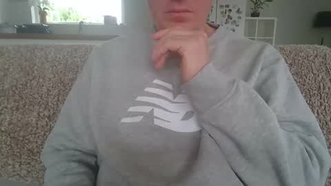 alexx99xx99 online show from 06-08-26, 12:49