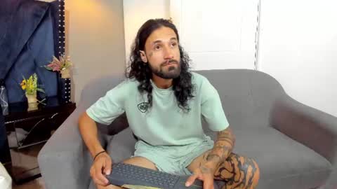 alexx_val online show from 07-30-26, 07:24