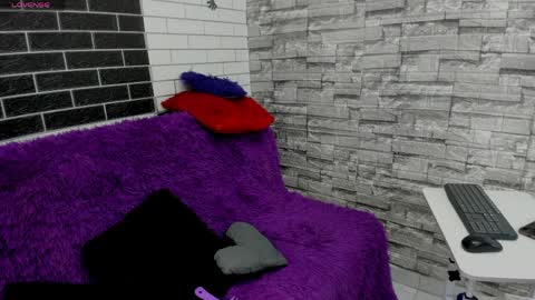 Alexxa Marquez online show from 04-07-26, 08:31