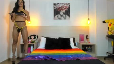 Snapshot of alexxa_meow chatting on 06-28-26, 11:11 A L E X A online show from 06-28-26, 11:11