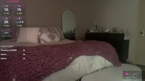 alexxi_riley online show from 03-17-26, 04:32