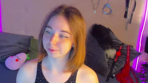 AlexxisSky online show from 03-11-25, 06:43