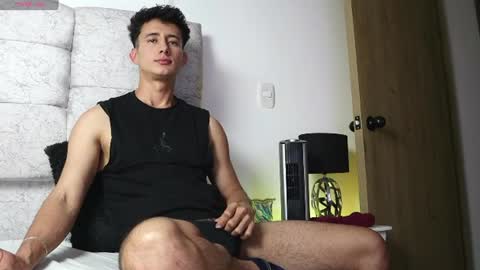 Snapshot of alexxx__01 chatting on 07-10-26, 02:05 Alex online show from 07-10-26, 02:05