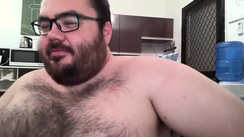 Snapshot of alexxxbear chatting on 02-10-25, 01:57 alexxxbear online show from 02-10-25, 01:57