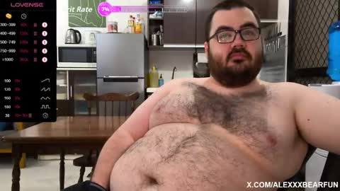 Snapshot of alexxxbear chatting on 09-18-25, 10:34 alexxxbear online show from 09-18-25, 10:34