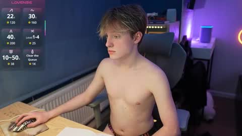 Alexycutie online show from 02-08-26, 06:00