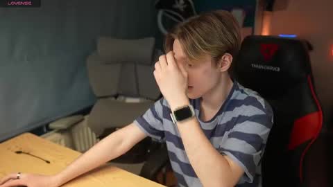 Alexycutie online show from 02-15-26, 04:36