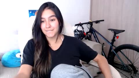 alexyferrer1 online show from 06-09-26, 09:26