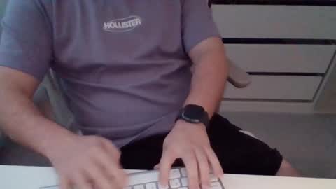 Snapshot of alfo267 chatting on 10-16-25, 09:21 WorkFromHomeFun online show from 10-16-25, 09:21