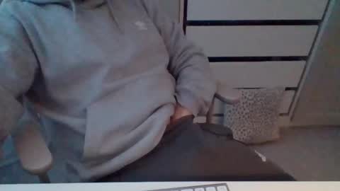 Snapshot of alfo267 chatting on 11-10-25, 09:08 WorkFromHomeFun online show from 11-10-25, 09:08