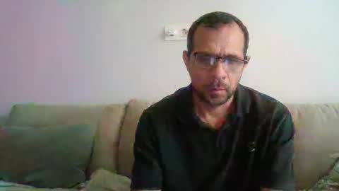 Snapshot of alfonzo43 chatting on 09-27-25, 10:20 alfonzo43 online show from 09-27-25, 10:20