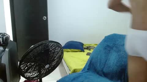 alfred_cantillo online show from 10-23-25, 06:45