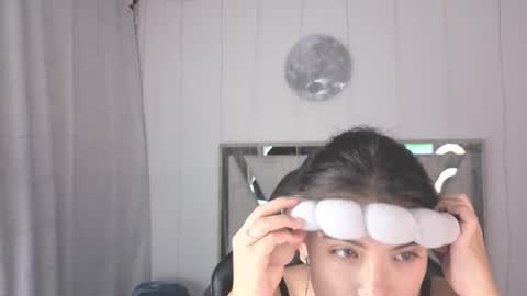 Carolina Join The Fan Club  online show from 03-22-26, 11:19