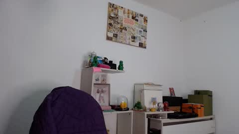 Alia  online show from 04-08-26, 12:49