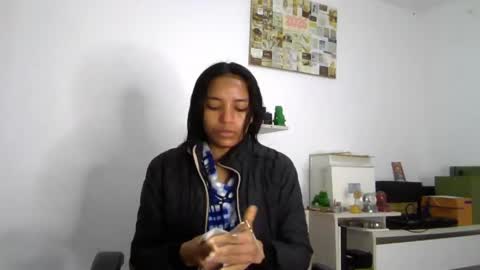 Alia      Anjali  online show from 06-06-26, 12:32