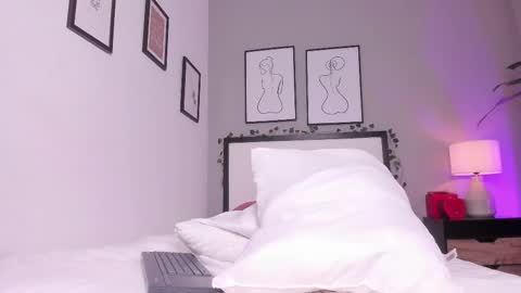 Snapshot of alia_rodriguez_ chatting on 03-10-25, 08:23 Alia Rodriguez online show from 03-10-25, 08:23