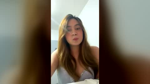 aliaaah online show from 06-17-26, 06:42