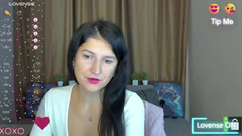 Alianna online show from 11-11-25, 06:35