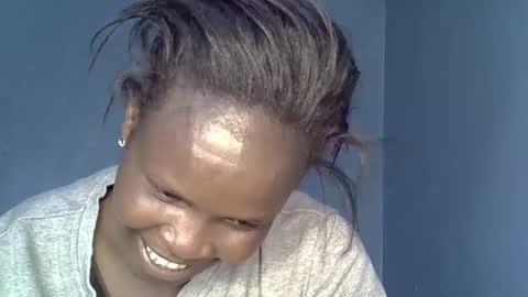 Snapshot of alic_crazy chatting on 12-02-25, 06:52 alic_crazy online show from 12-02-25, 06:52