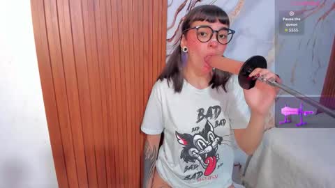 alice online show from 10-08-25, 07:44