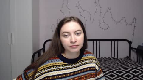 Snapshot of alice_________________________ chatting on 12-25-24, 03:28 Alice online show from 12-25-24, 03:28