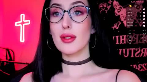 Miss Alice online show from 01-09-26, 02:47