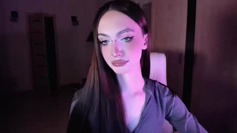 Snapshot of alice__aris chatting on 10-02-25, 03:41 Alice Aris online show from 10-02-25, 03:41