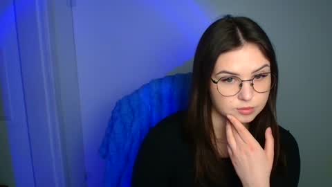 Alice online show from 03-05-26, 08:21