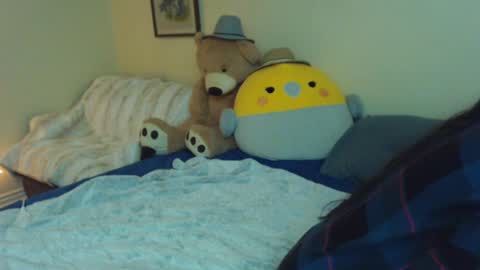 Alice Asks online show from 02-05-25, 03:02