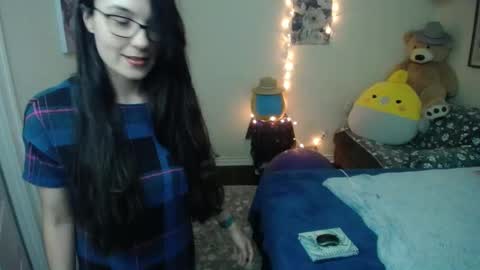 Alice Asks online show from 10-01-25, 04:18