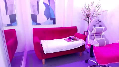 Alice  online show from 09-28-25, 03:34