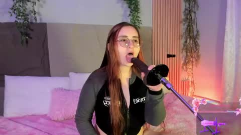 Mey online show from 04-11-26, 03:27