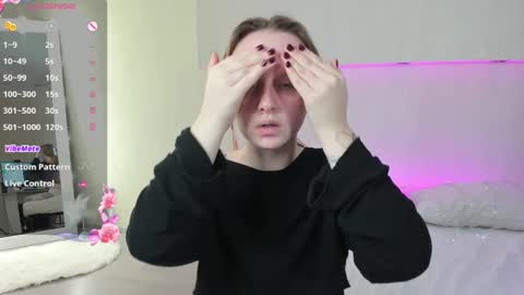 Alice  GMT2 Mon 3-9 AM Tue 3-9 AM Fri 3-9 AM Sat 3-9 AM Sun 3-9 AM online show from 12-17-24, 12:56