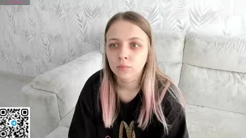 alice_halle online show from 06-08-26, 06:47