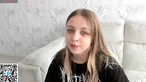 Snapshot of alice_halle chatting on 06-27-26, 06:18 alice_halle online show from 06-27-26, 06:18
