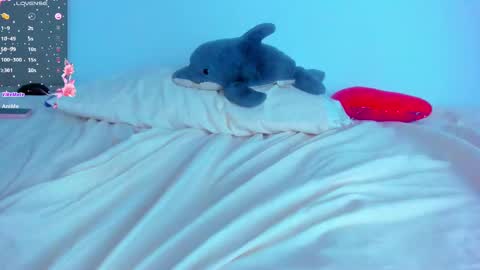 Snapshot of alice_lacroux chatting on 02-13-25, 10:12 Alice online show from 02-13-25, 10:12