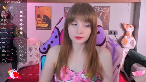 Snapshot of alice_langley chatting on 12-08-24, 11:14 Alice 3 online show from 12-08-24, 11:14