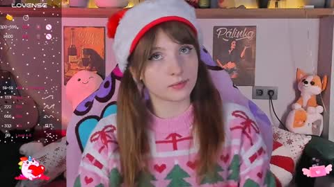 Snapshot of alice_langley chatting on 12-24-24, 01:17 Alice 3 online show from 12-24-24, 01:17