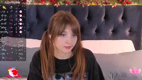 Snapshot of alice_langley chatting on 01-31-25, 03:00 Alice 3 online show from 01-31-25, 03:00