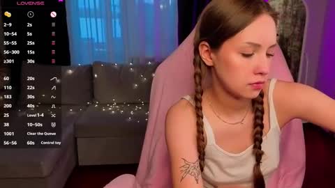 Alice online show from 02-04-26, 04:51