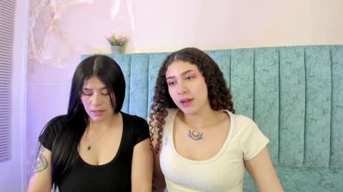 Snapshot of alice_martinez_ chatting on 01-15-25, 08:09 alice and amber online show from 01-15-25, 08:09