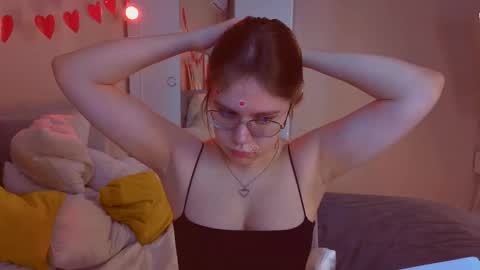 Alice online show from 03-22-26, 04:49