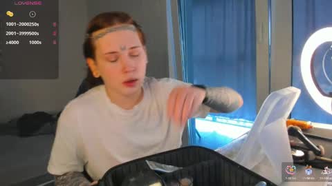  Alice  online show from 04-18-26, 11:47