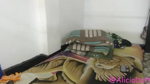 Alicia Aldara online show from 07-06-26, 03:58